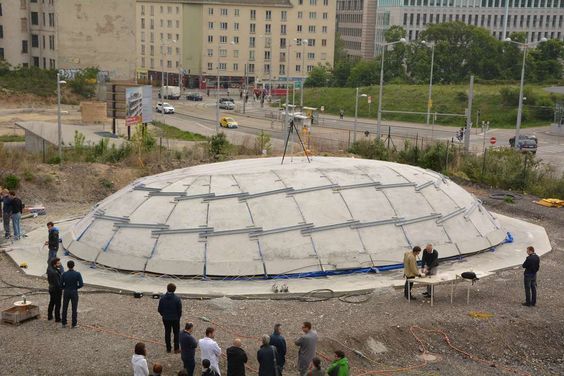 Сконструирован купол из «надувного» бетона.